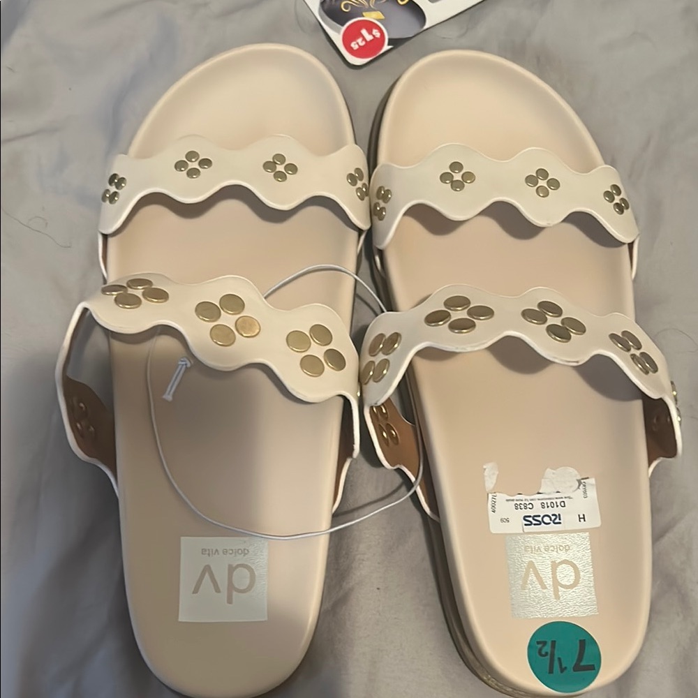 DV by Dolce Vita Women's Cream Slide Sandals